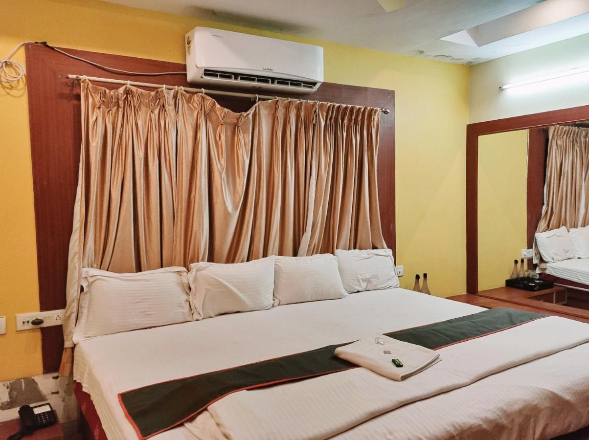 Hotel Sun City Puri Exterior foto