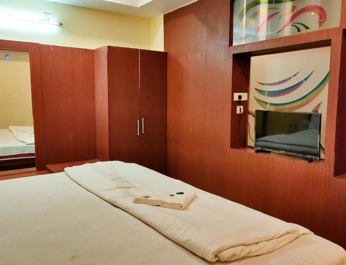 Hotel Sun City Puri Exterior foto