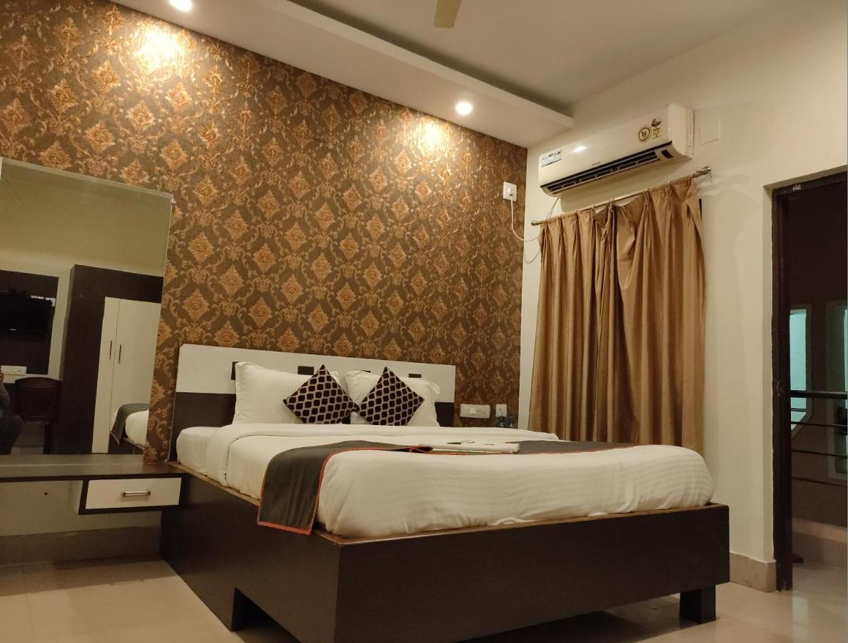 Hotel Sun City Puri Exterior foto