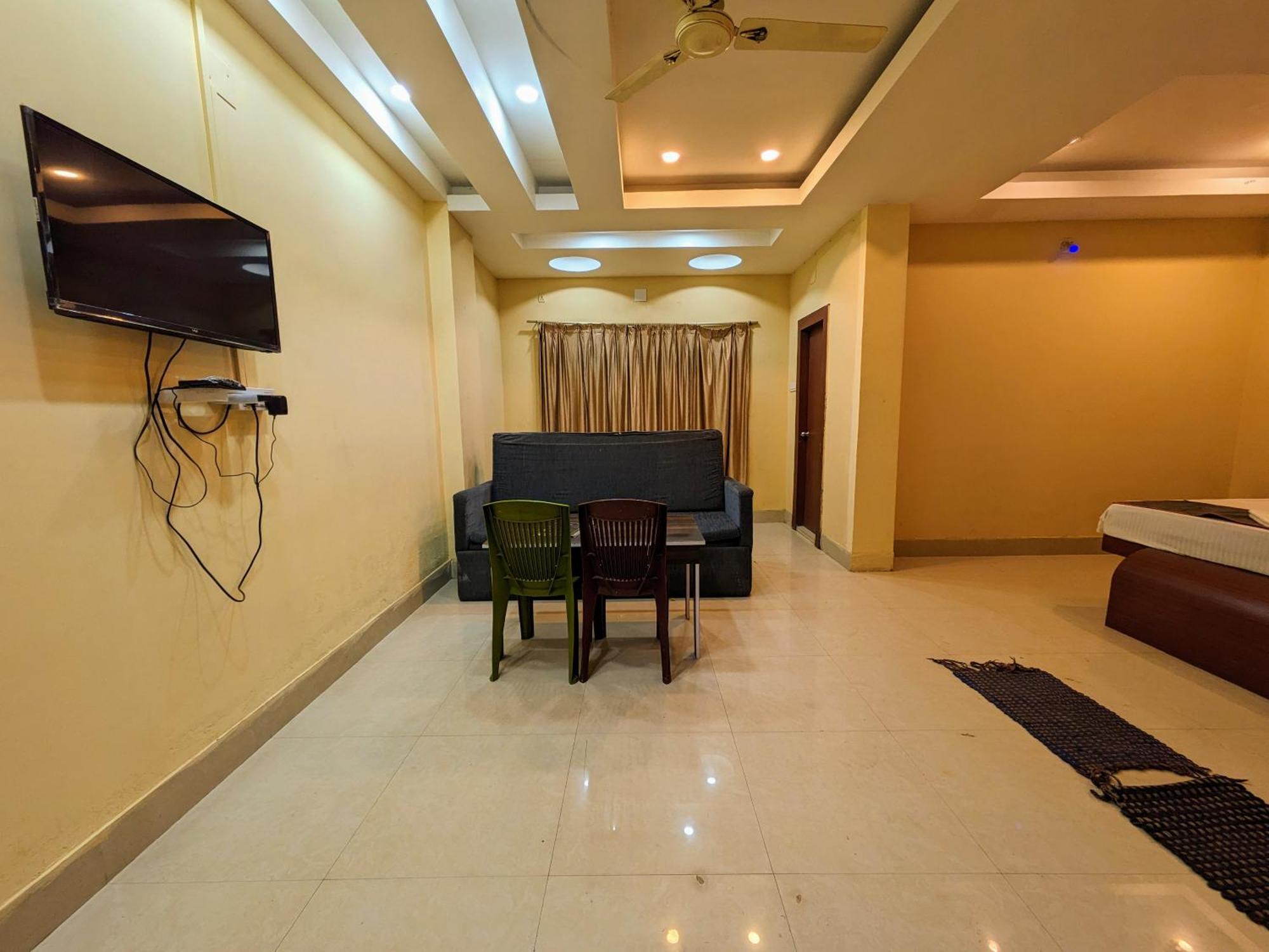 Hotel Sun City Puri Exterior foto