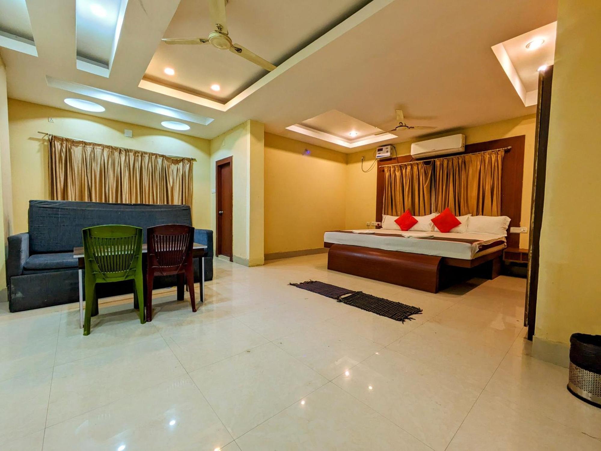 Hotel Sun City Puri Exterior foto