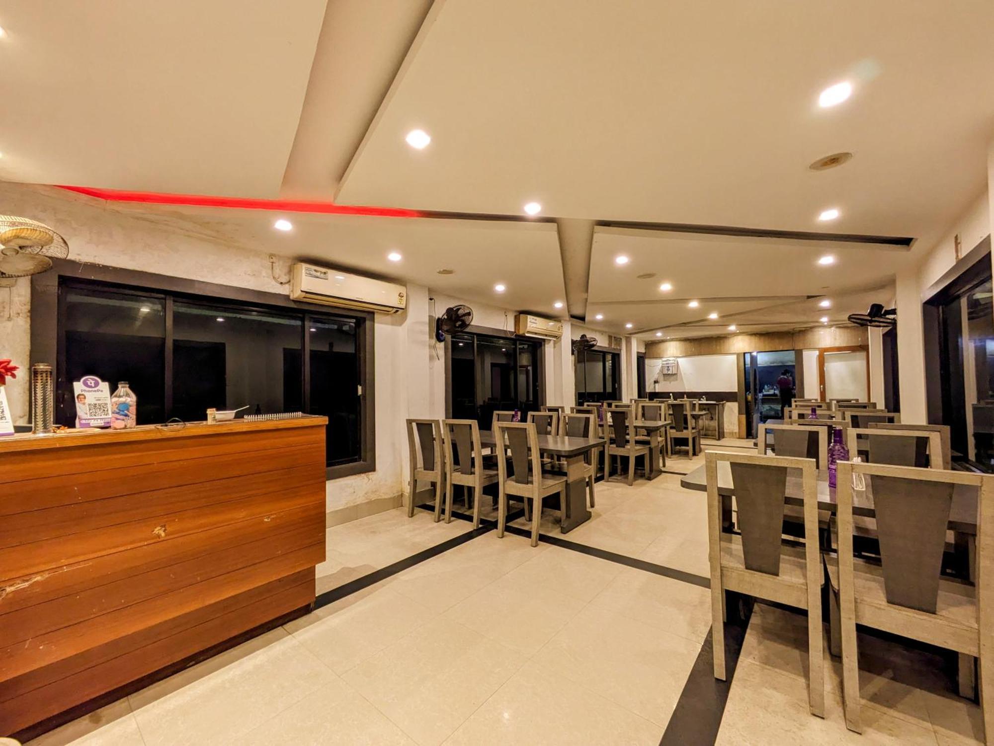 Hotel Sun City Puri Exterior foto