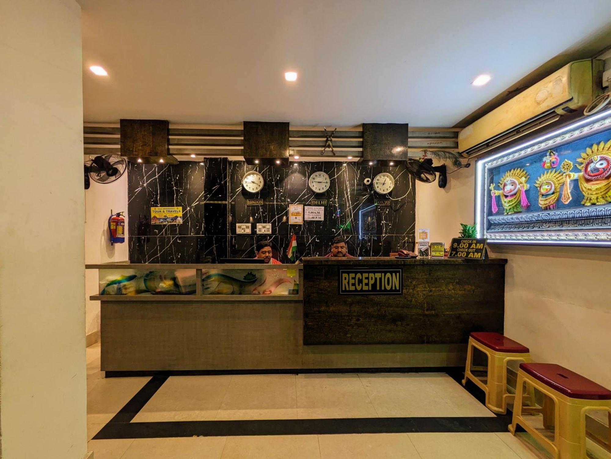 Hotel Sun City Puri Exterior foto