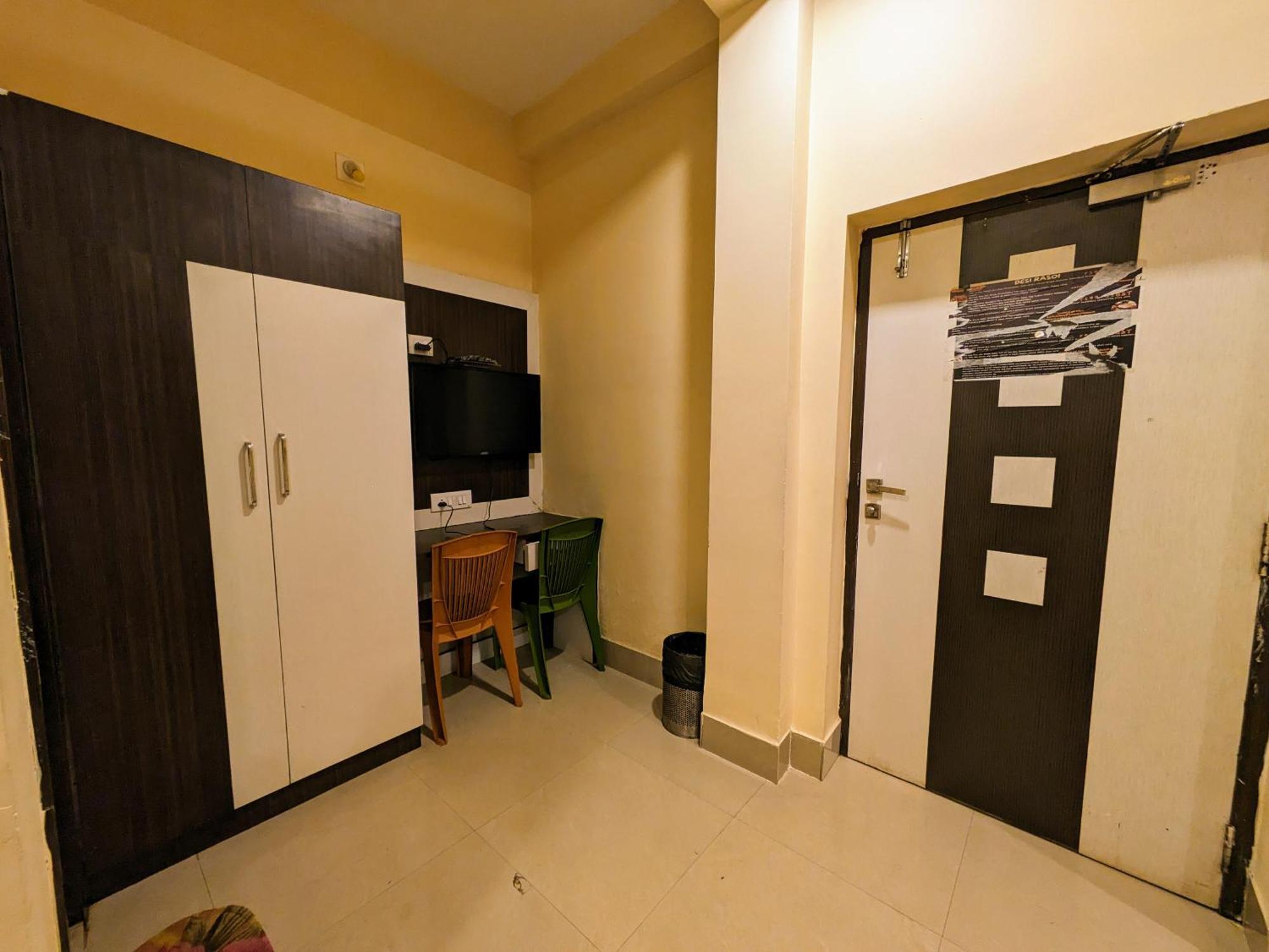 Hotel Sun City Puri Exterior foto
