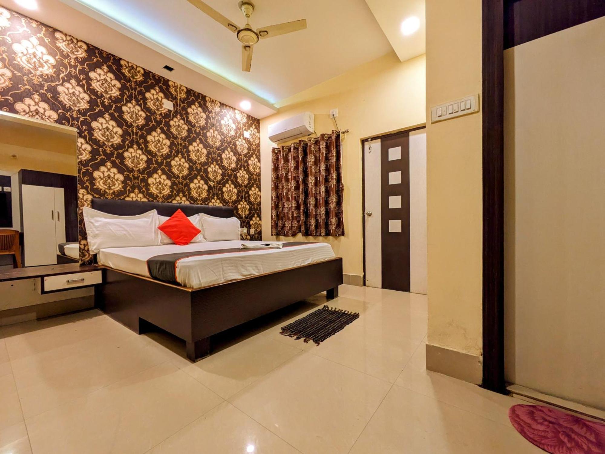 Hotel Sun City Puri Exterior foto
