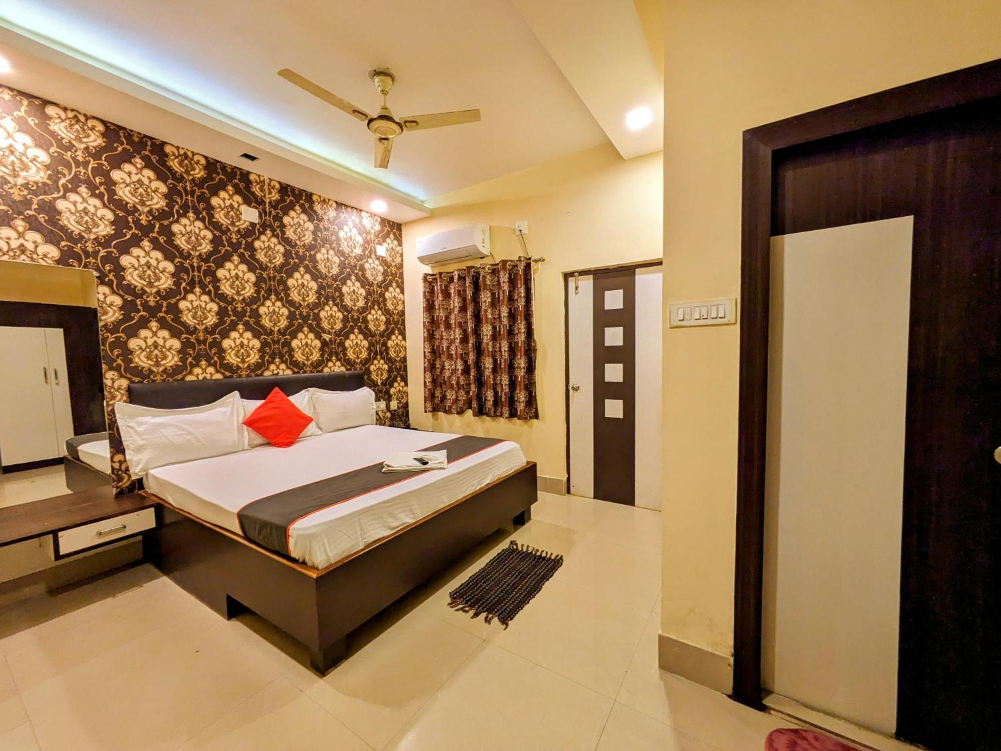 Hotel Sun City Puri Exterior foto