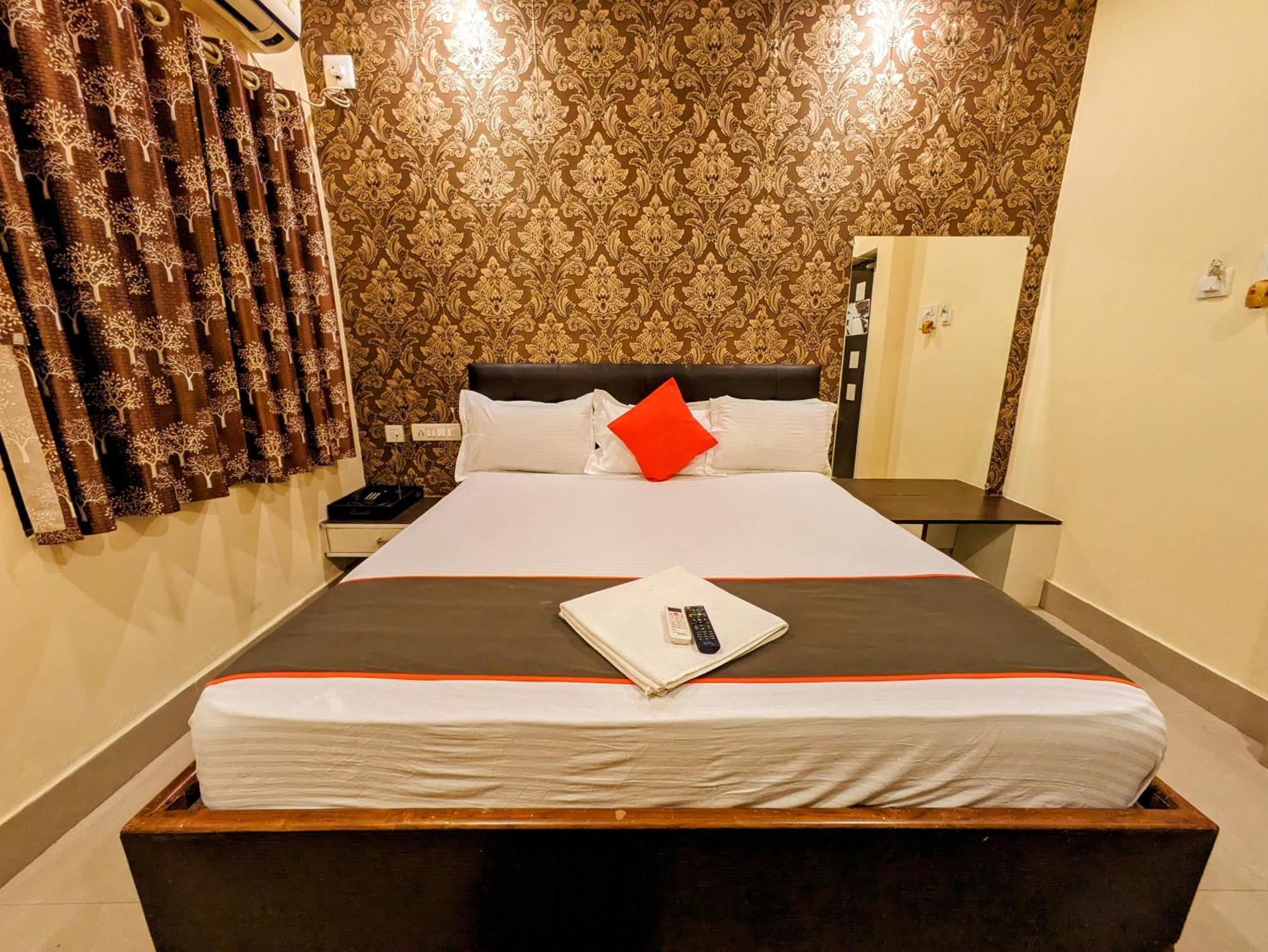 Hotel Sun City Puri Exterior foto