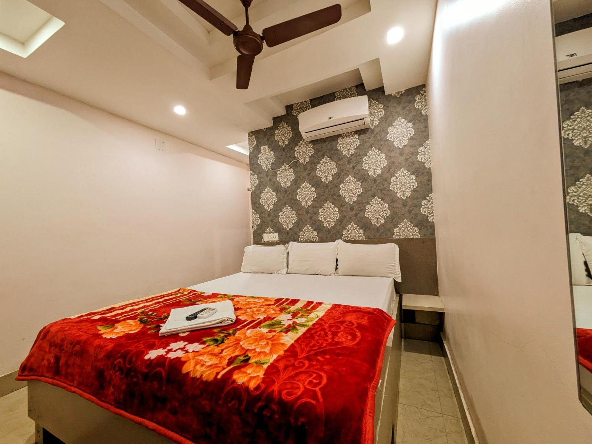 Hotel Sun City Puri Exterior foto