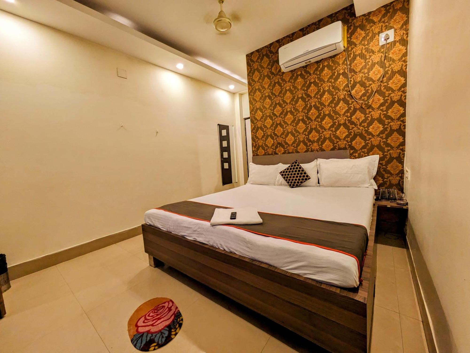 Hotel Sun City Puri Exterior foto